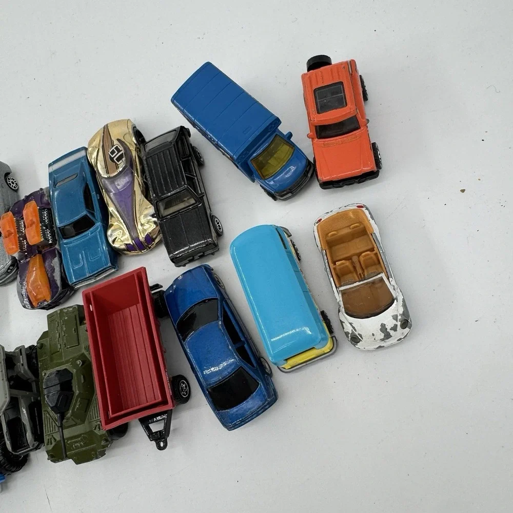 Vintage Diecast Car Lot Of 21 Matchbox Maisto Mattel Racing Champions‎ 90s